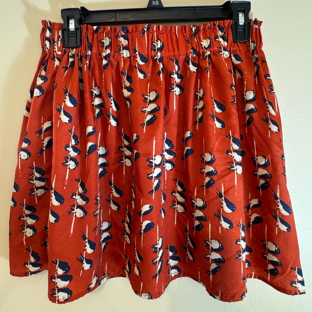 Red Camel Bird‑Print Mini Skirt | Size S